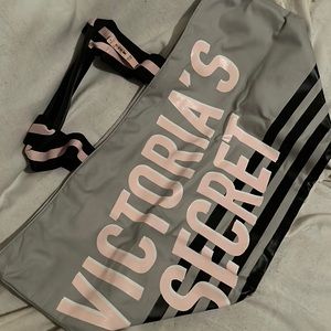 Victoria secret tote bag